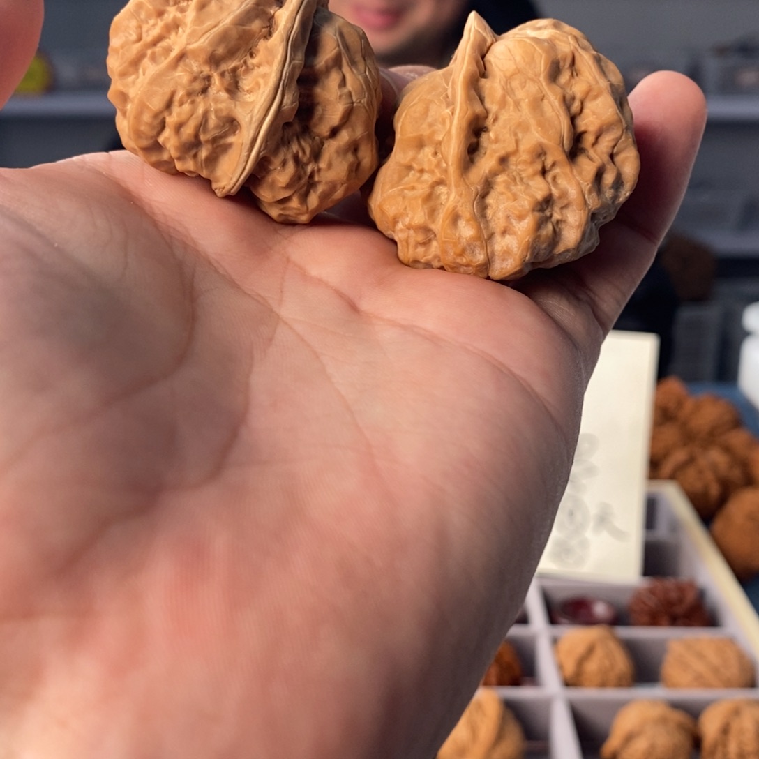 把件文玩核桃异形