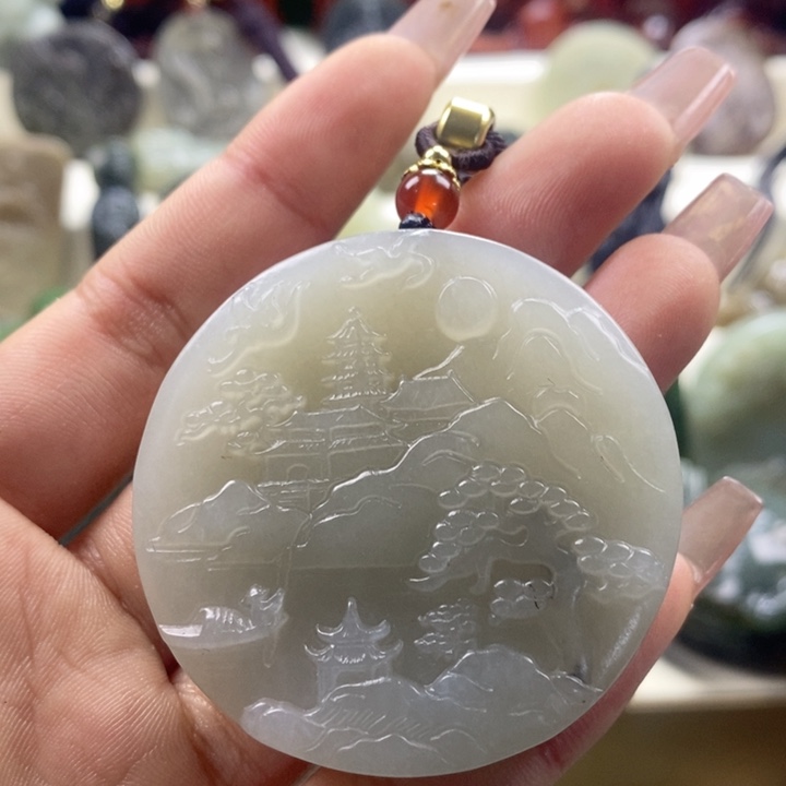 和田玉颈饰未镶嵌