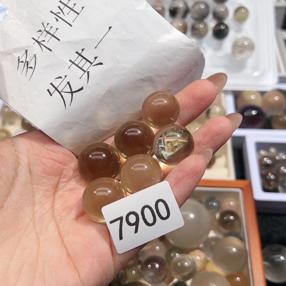 大型摆件（非配饰）未镶嵌水晶
