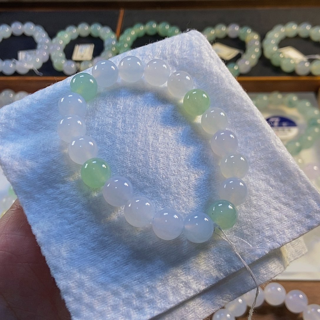 定制翡翠未镶嵌翡翠手串卡9.8