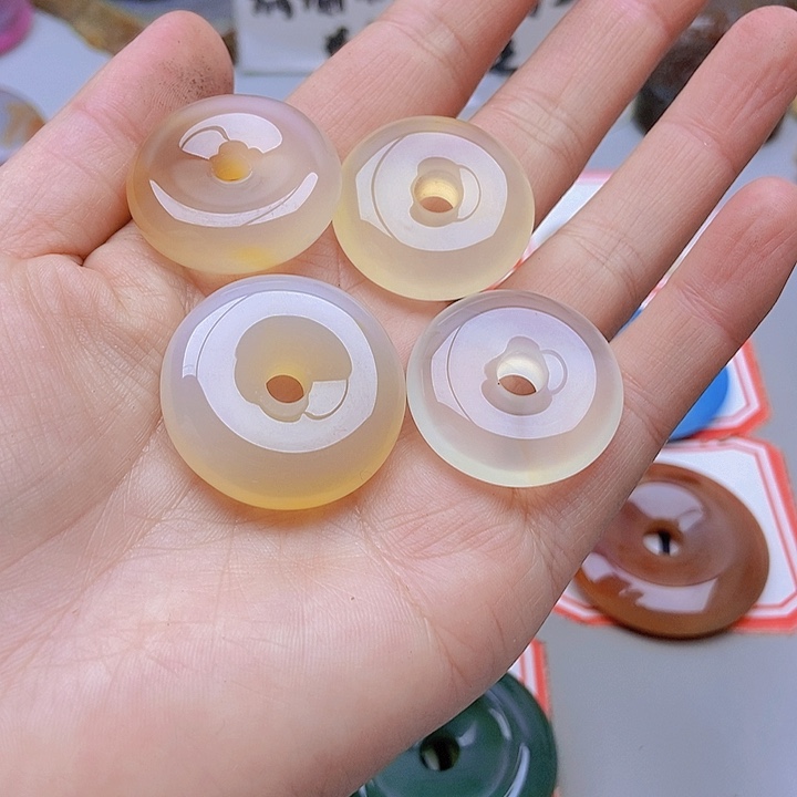 【闪购商品】未镶嵌玛瑙/玉髓珠宝半成品温*?