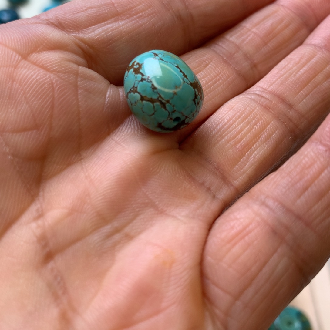 灻***O绿松石未镶嵌珠宝奇石