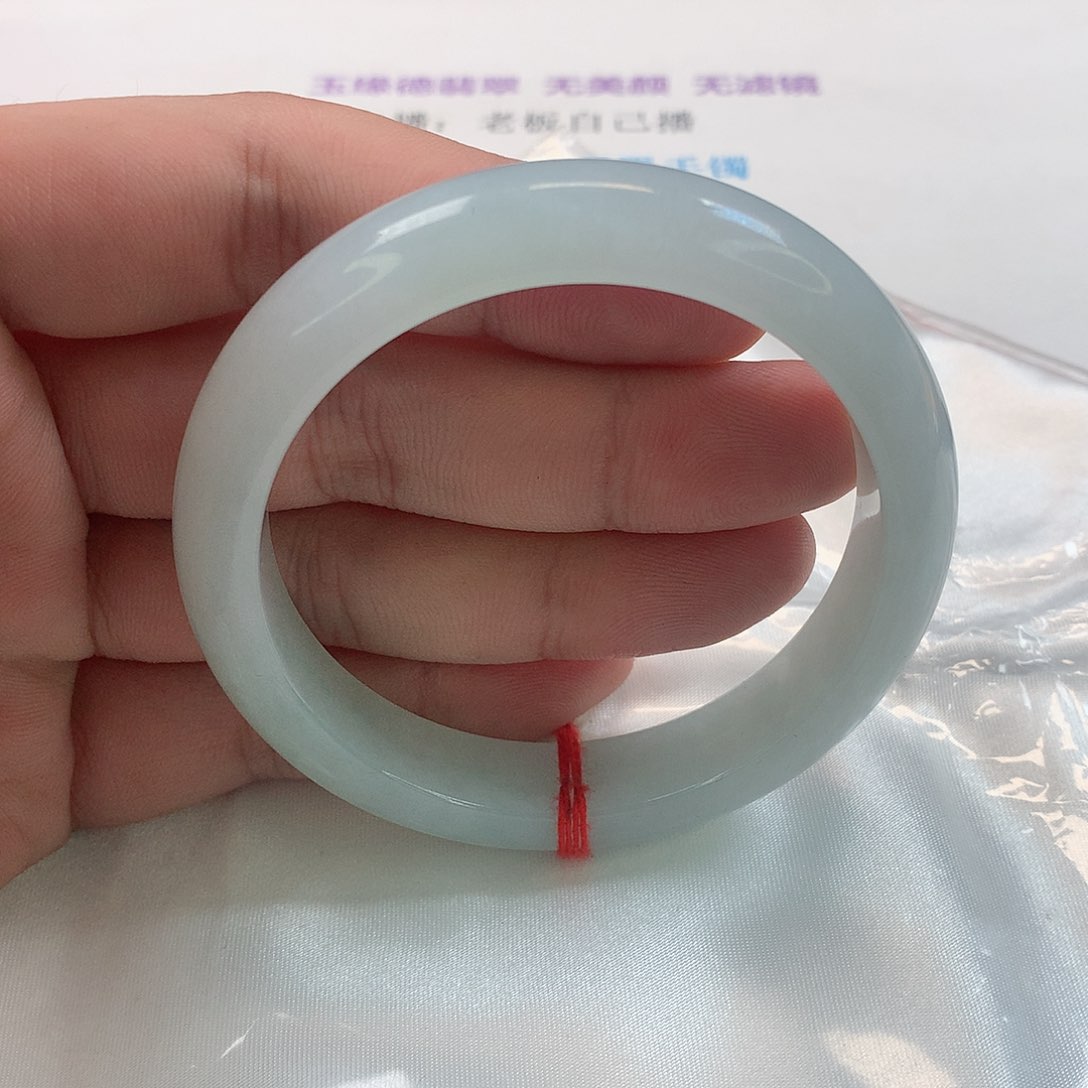 翡翠手镯未镶嵌257号