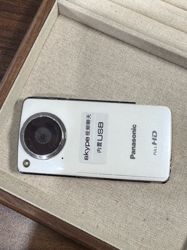 9新 Kodak/柯达 ta1 白色 手持dv 能拍照能录像 福袋自备配件