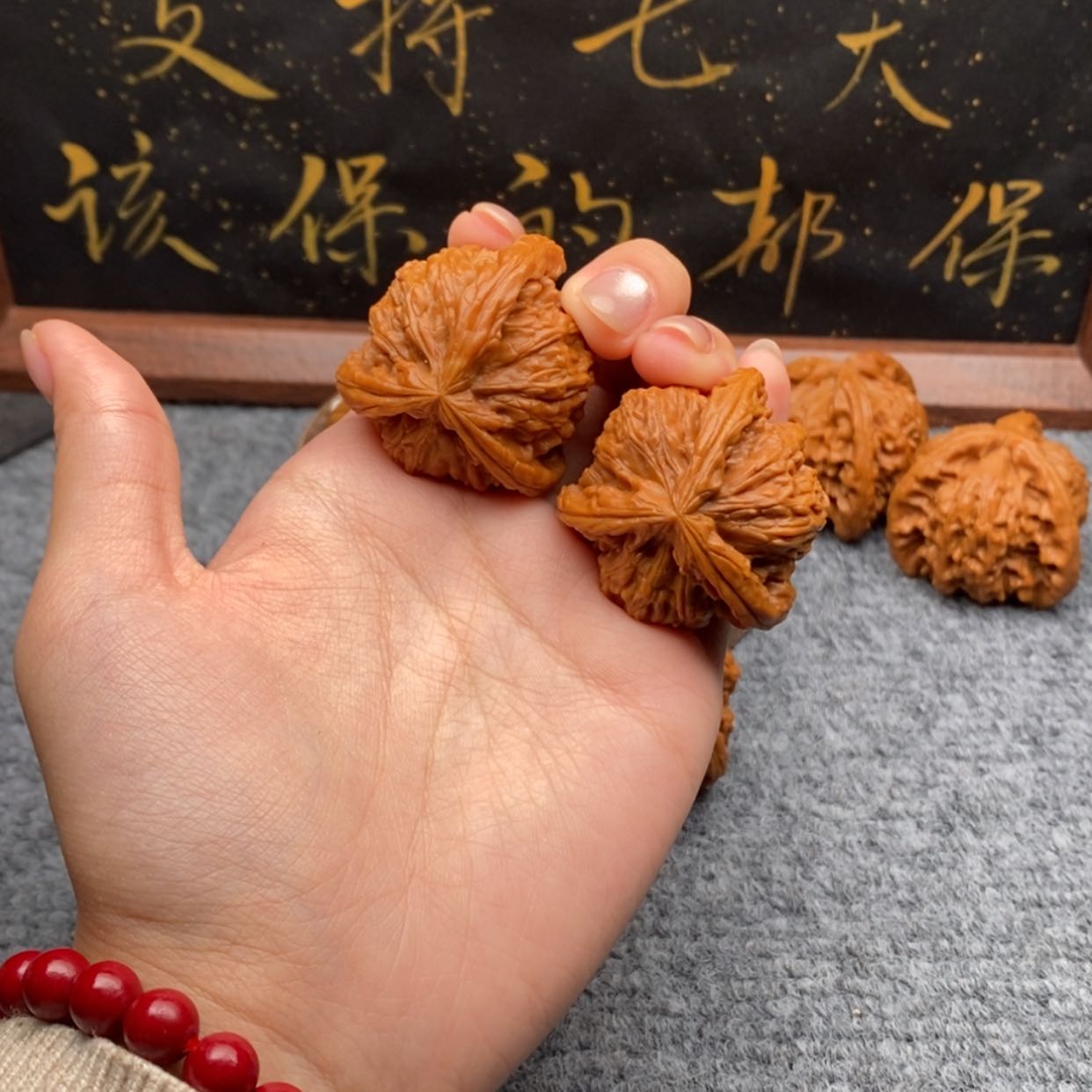 【闪购商品】吊坠文玩核桃✎***?