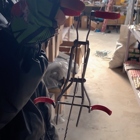 红头双杆支架拍一发二个。 