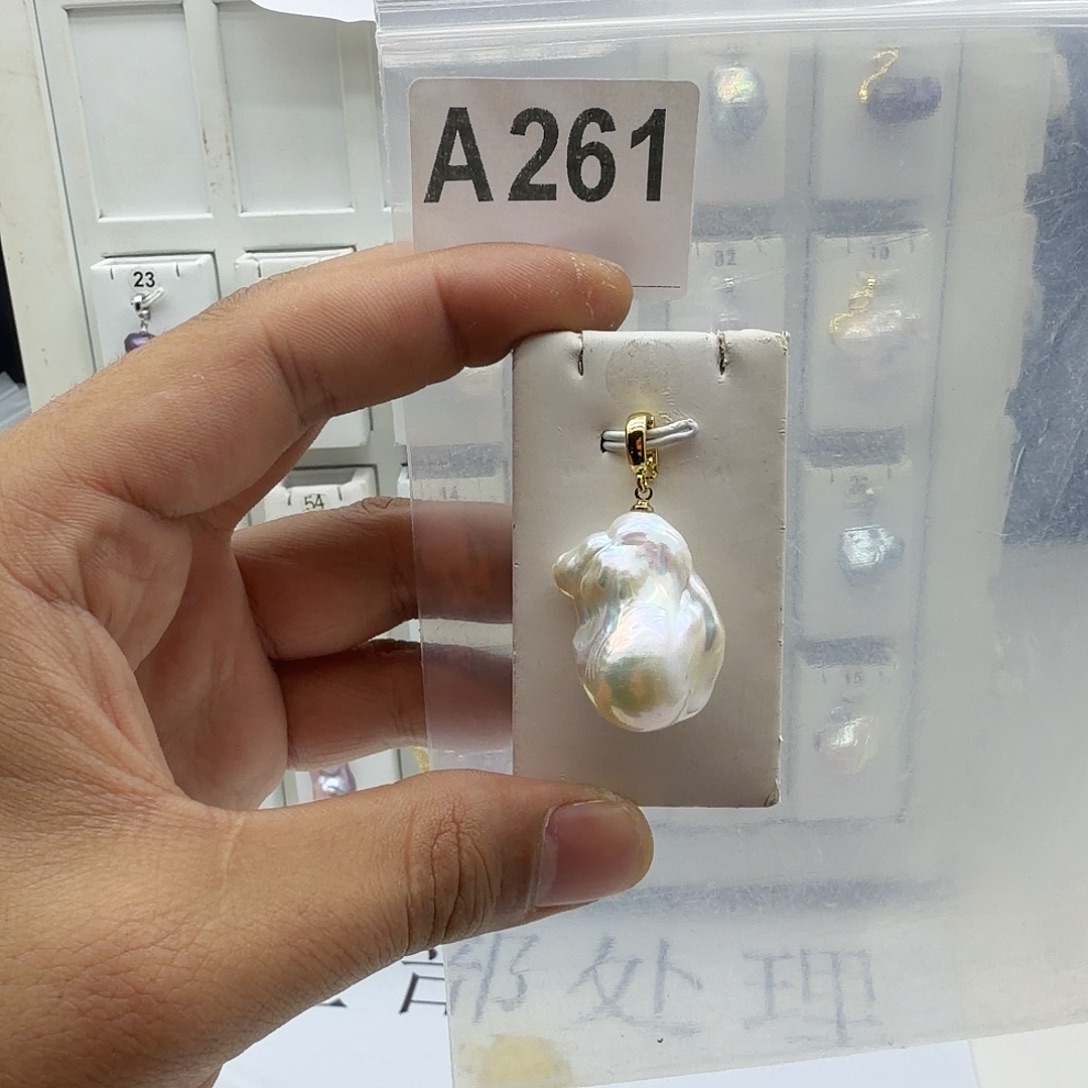 淡水珍珠颈饰合金