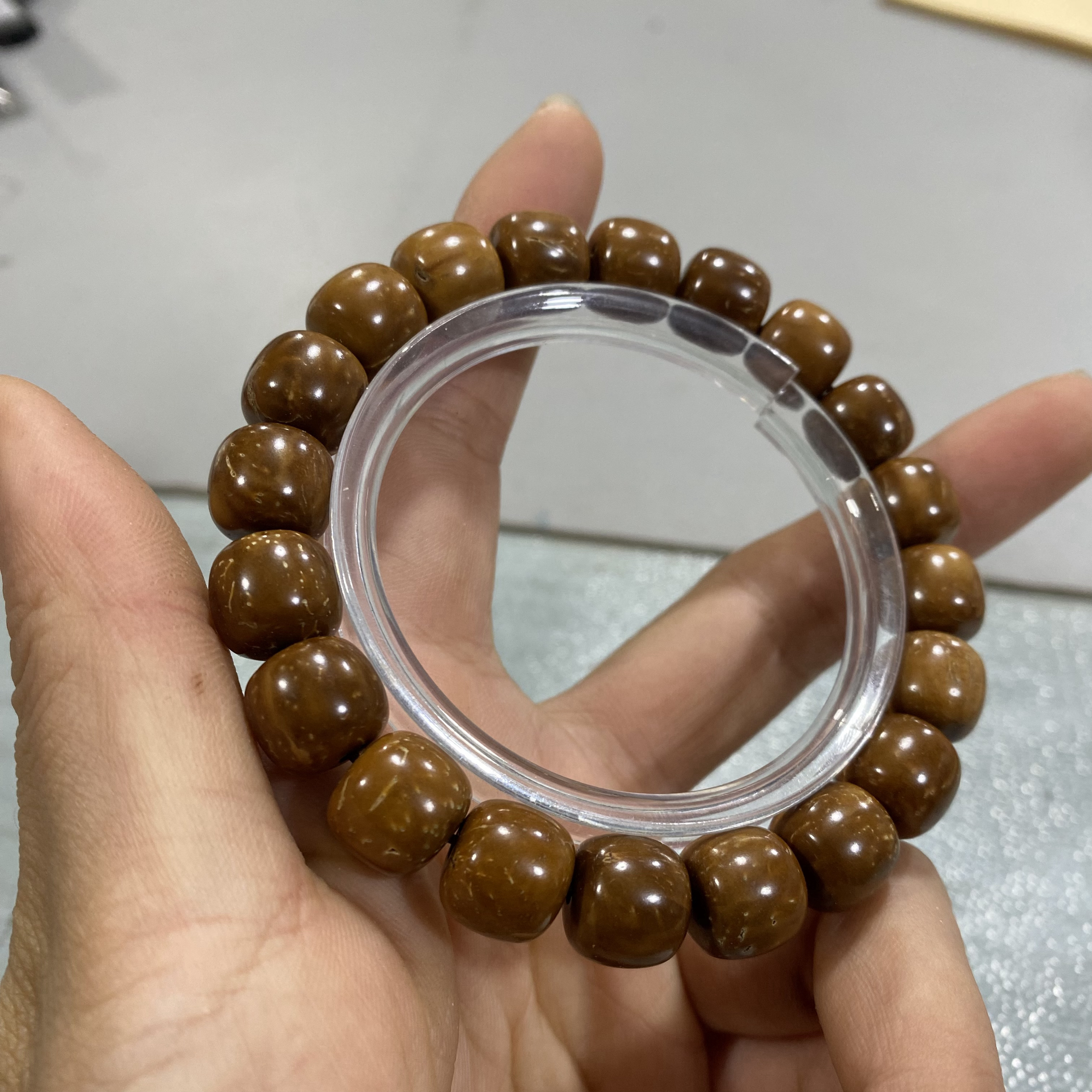 A631库克卡10老型桶珠单圈手串  【底色多样发其一】