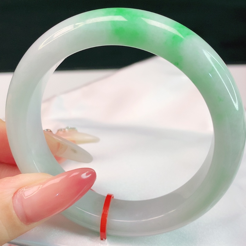 【闪购商品】未镶嵌手镯翡翠天然翡翠8223