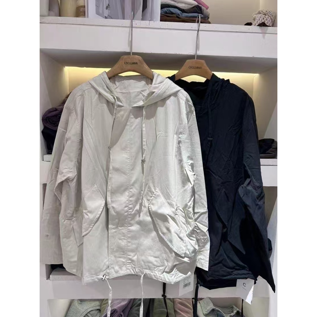 【福利】闰熙4-纯色抽绳带帽外套#0032