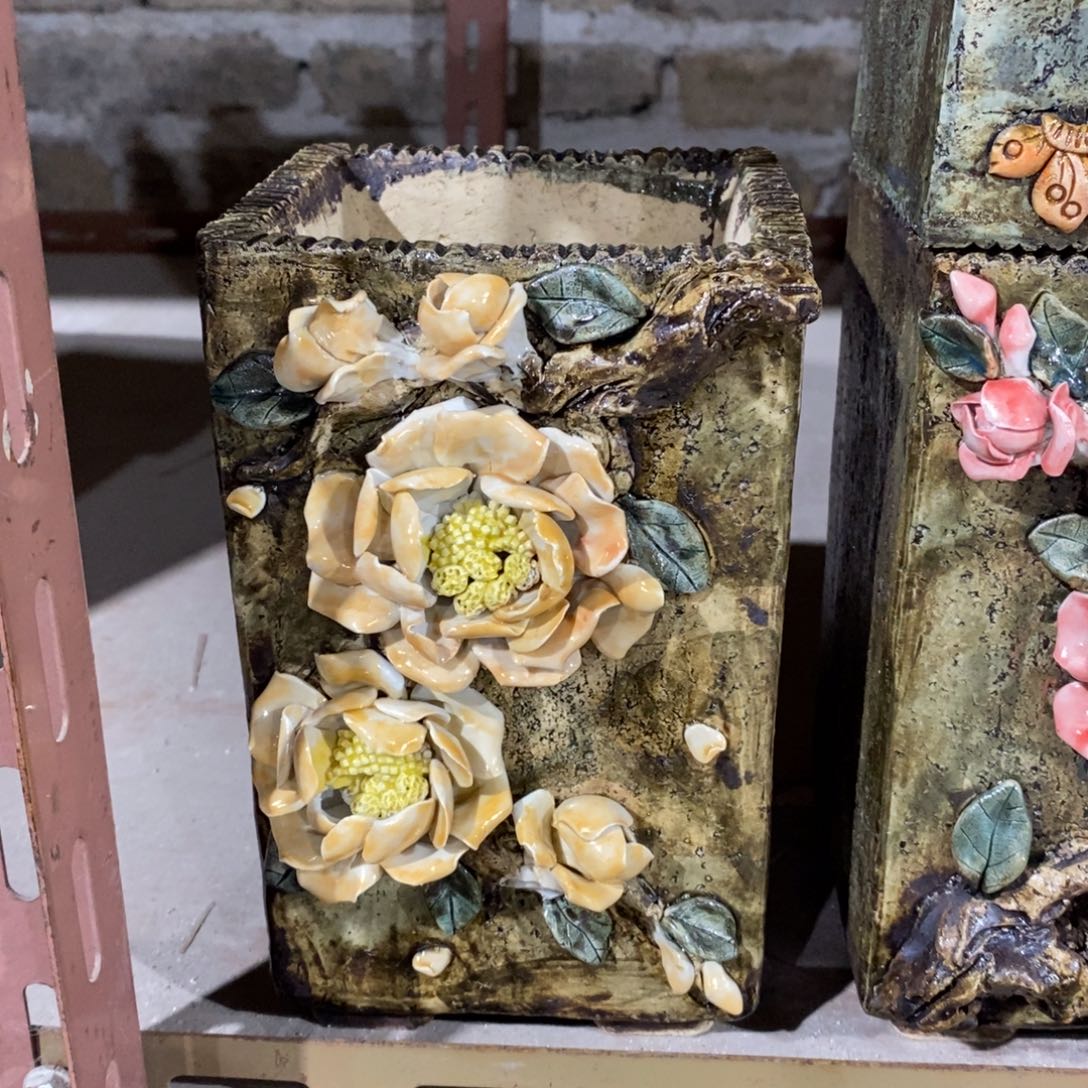 红陶青藤花器多肉花盆