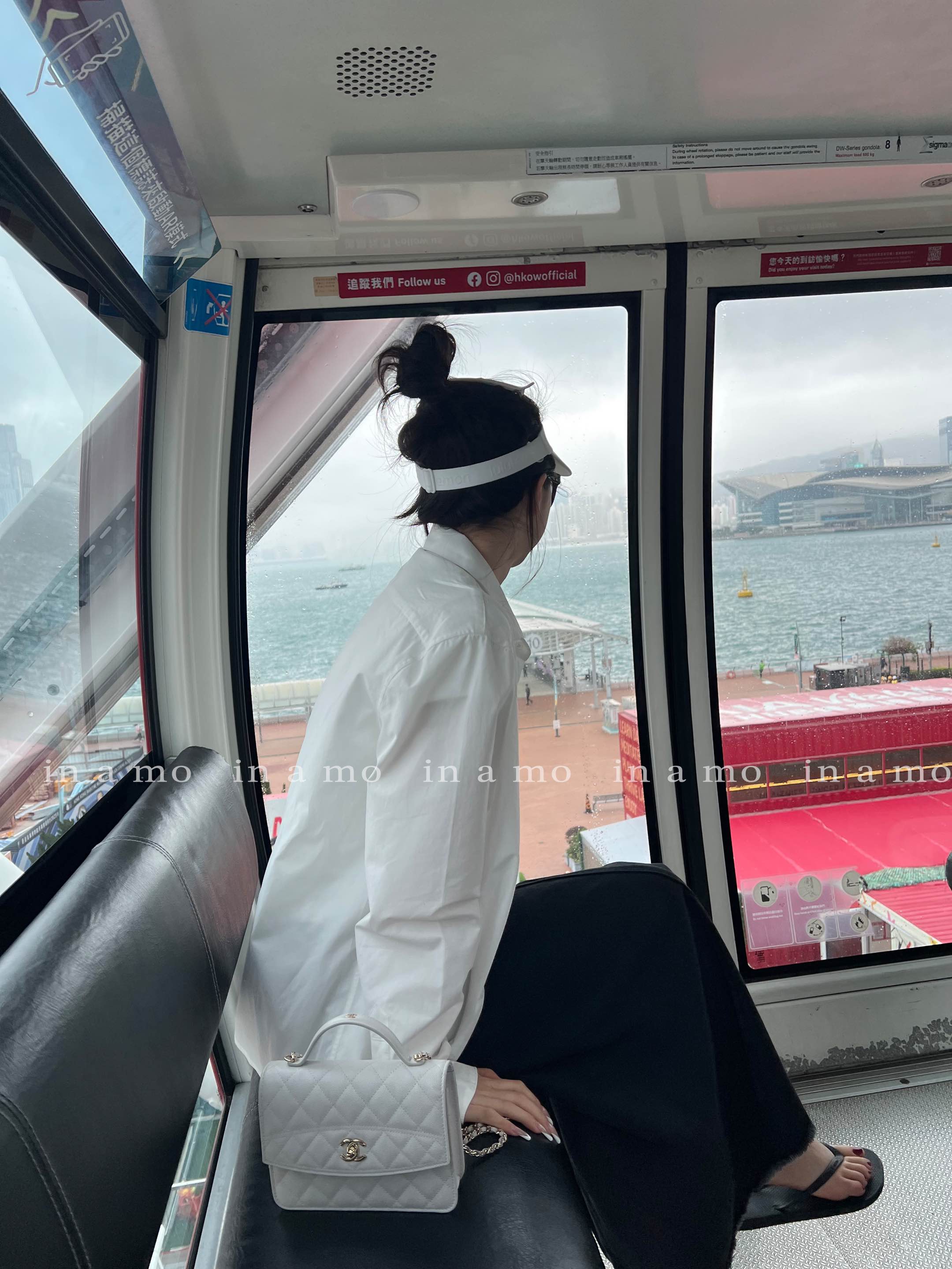 in a mo【momo衬衫】白色经典简约高级百搭衬衫