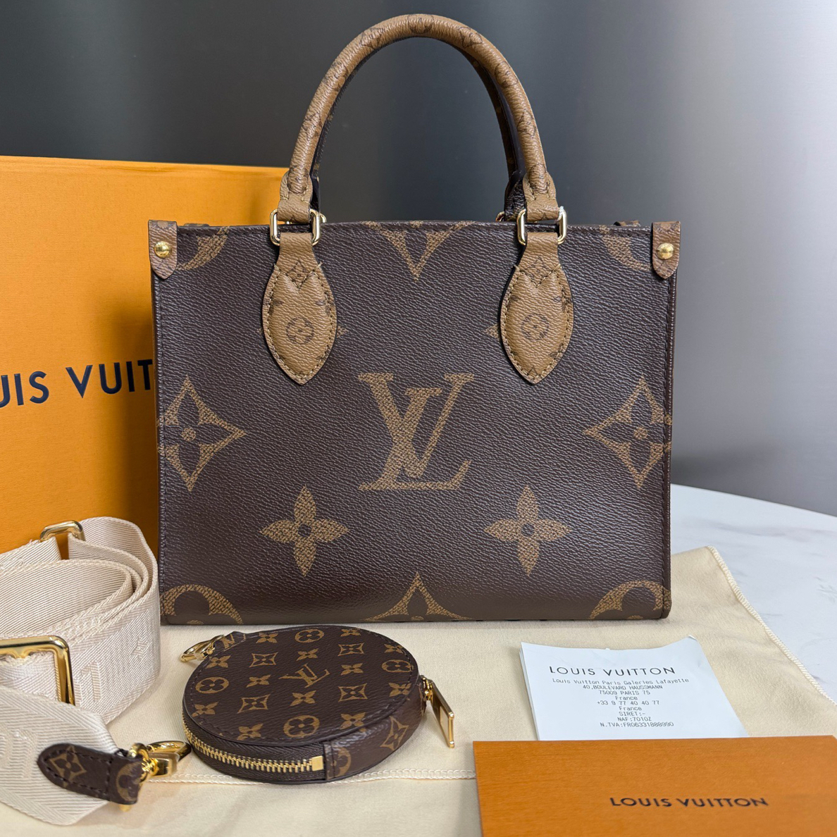 99新 LouisVuitton/路易威登 闲置新芯片，ONTHEGO托特包尺寸25×10