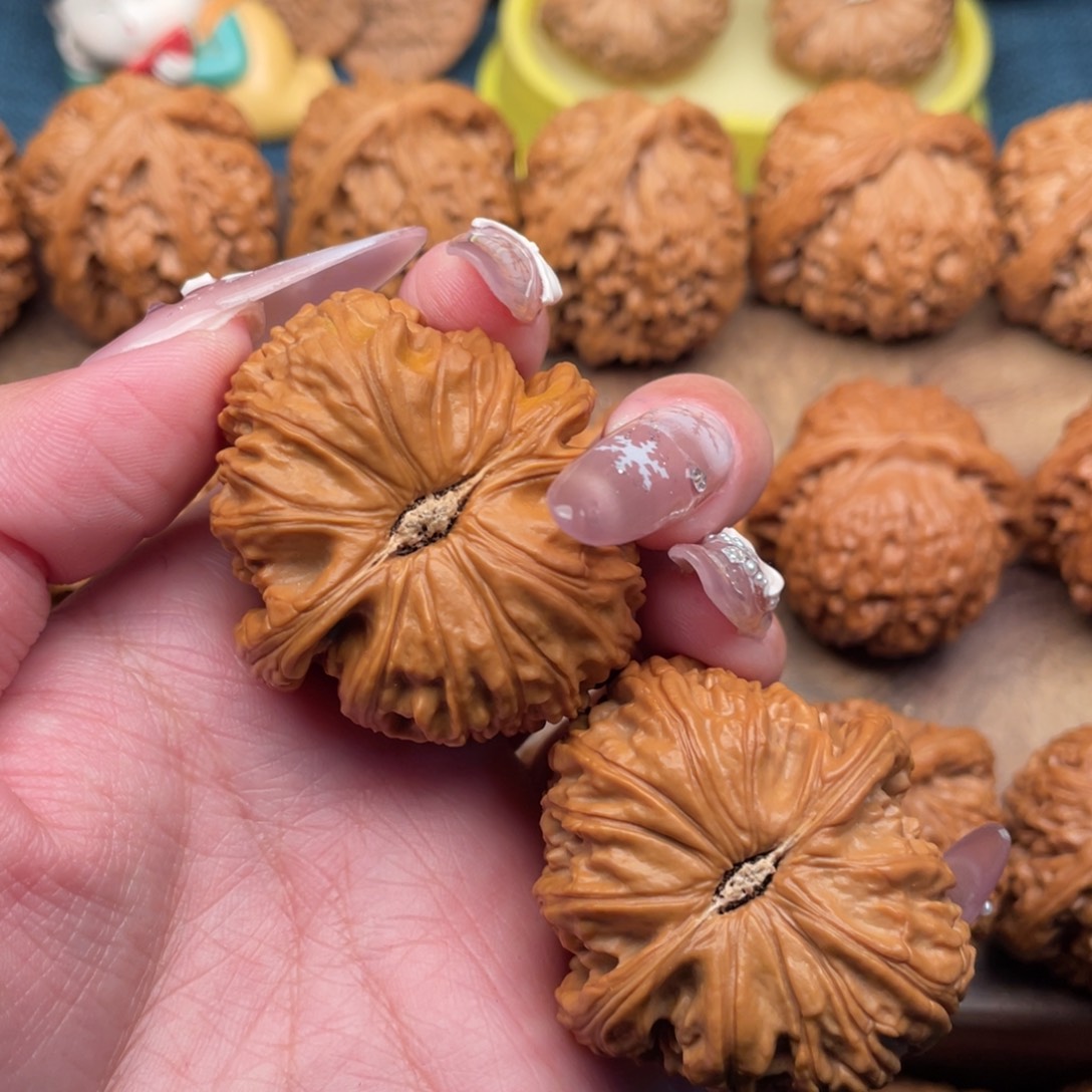 文玩核桃把件全品精配大肚球白41