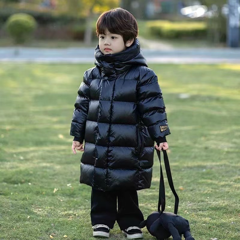 儿童长款时尚黑金羽绒服