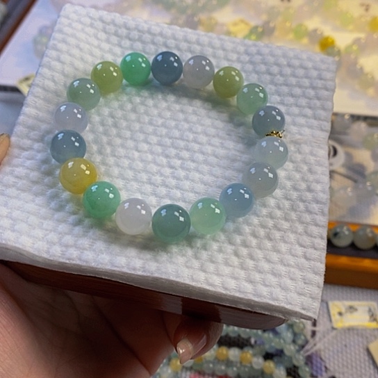 定制翡翠未镶嵌翡翠.