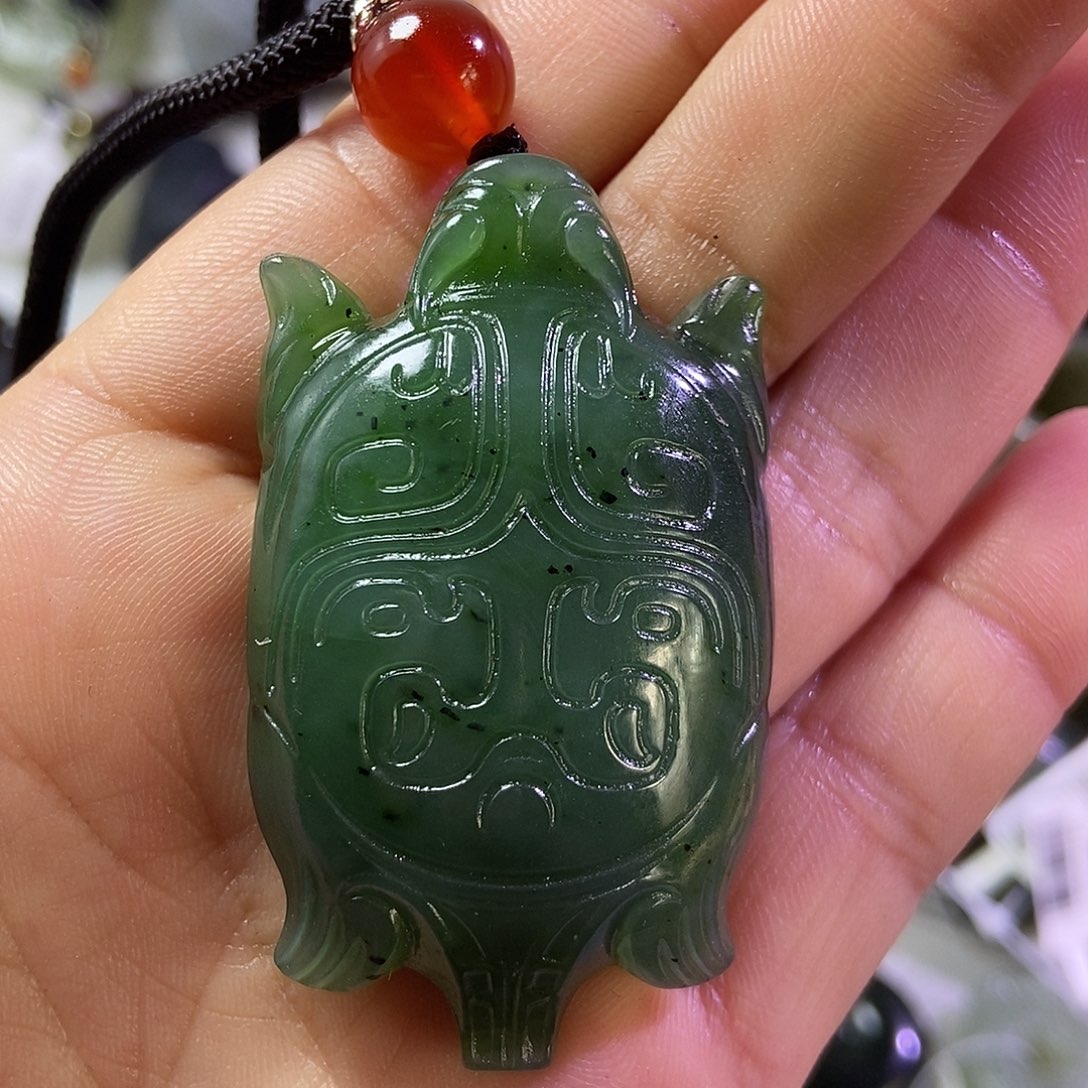 和田玉（糖玉）颈饰未镶嵌