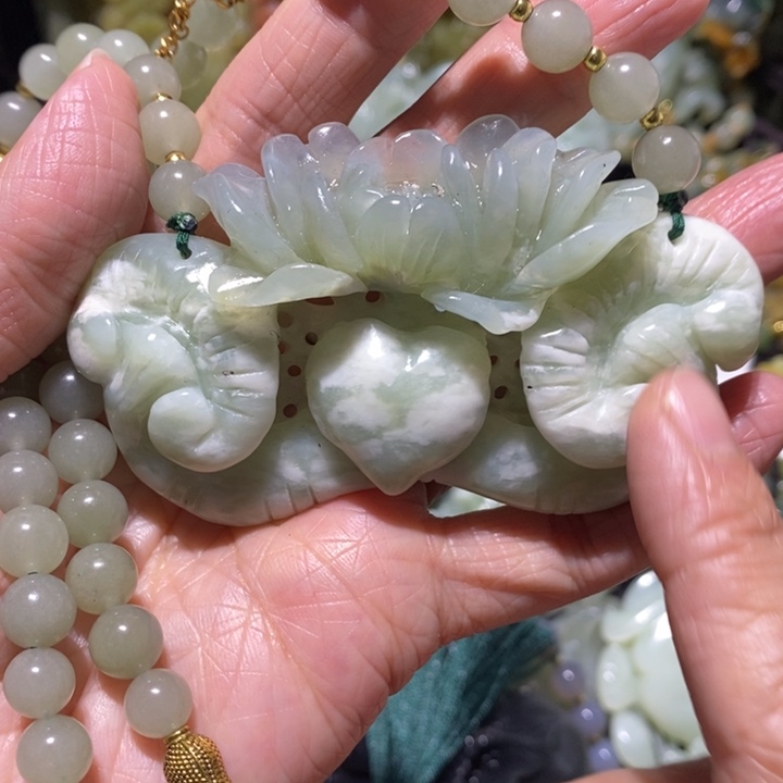 岫玉岫玉吊坠未镶嵌