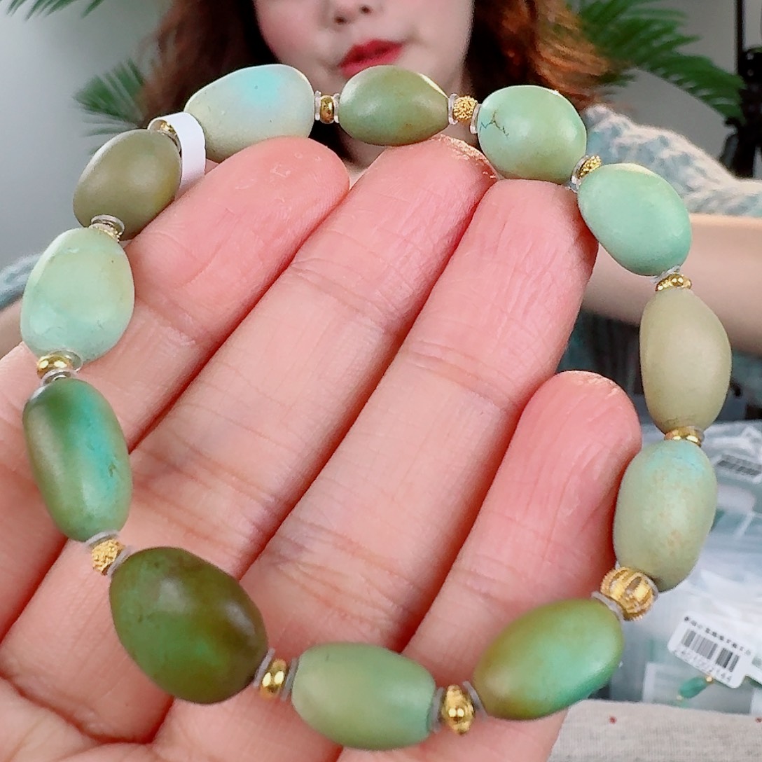 未镶嵌绿松石珠宝奇石