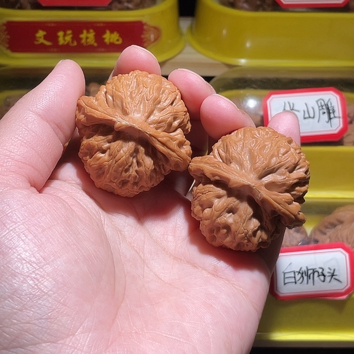 文玩核桃把件4.2宫灯