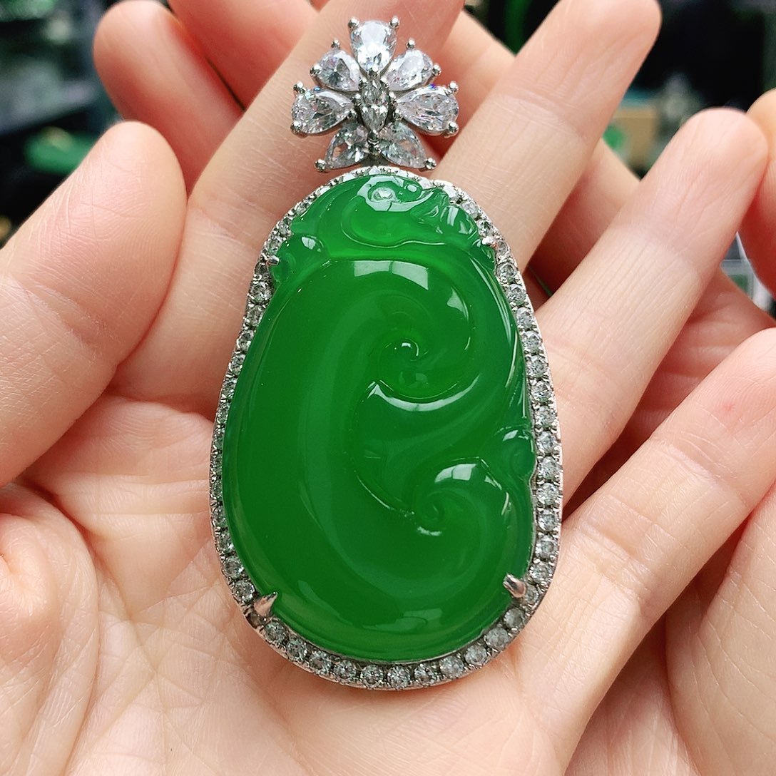 玛瑙/玉髓银S925镶嵌吊坠