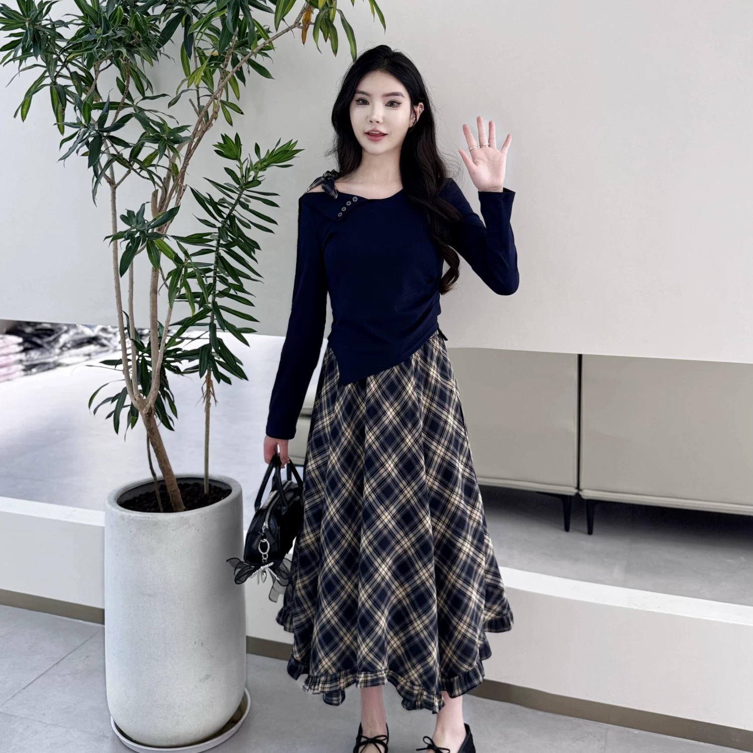 25336#秋季新款法式气质时尚轻奢高级感独特超好看修身连衣裙套装