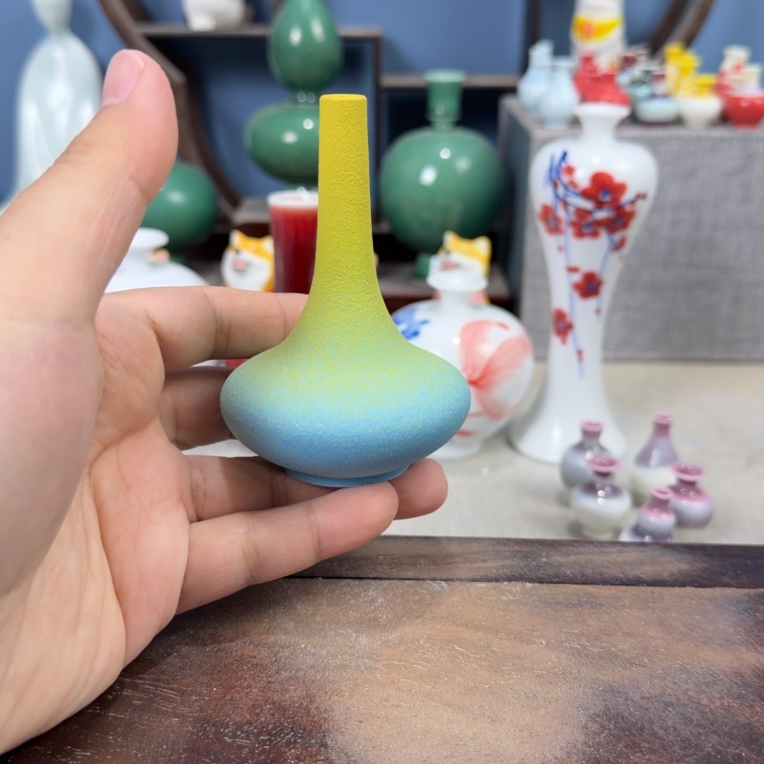 陶瓷手工小花器摆件