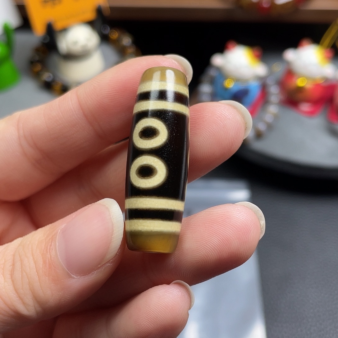 舍****玛瑙/玉髓未镶嵌颈饰