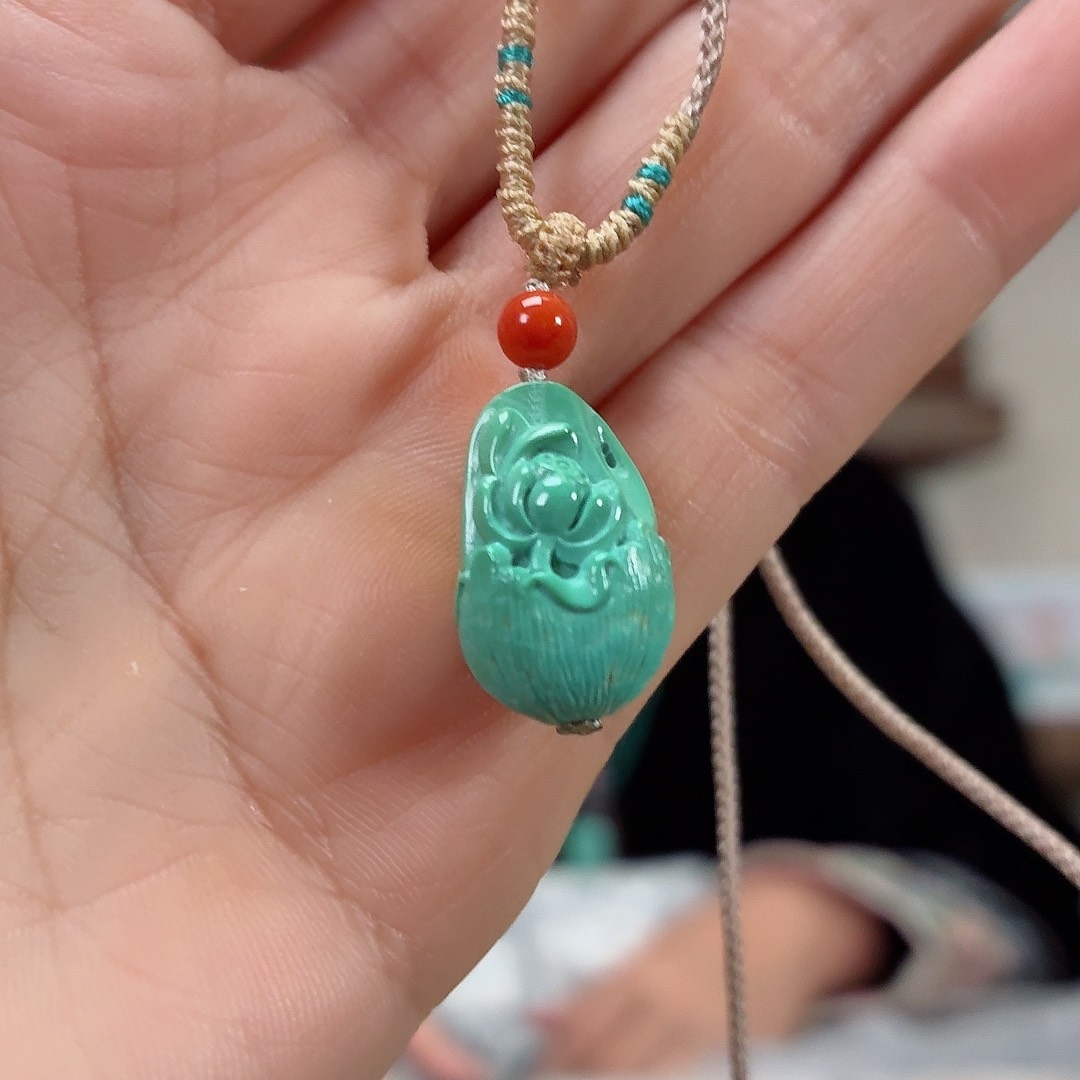 未镶嵌绿松石珠宝奇石