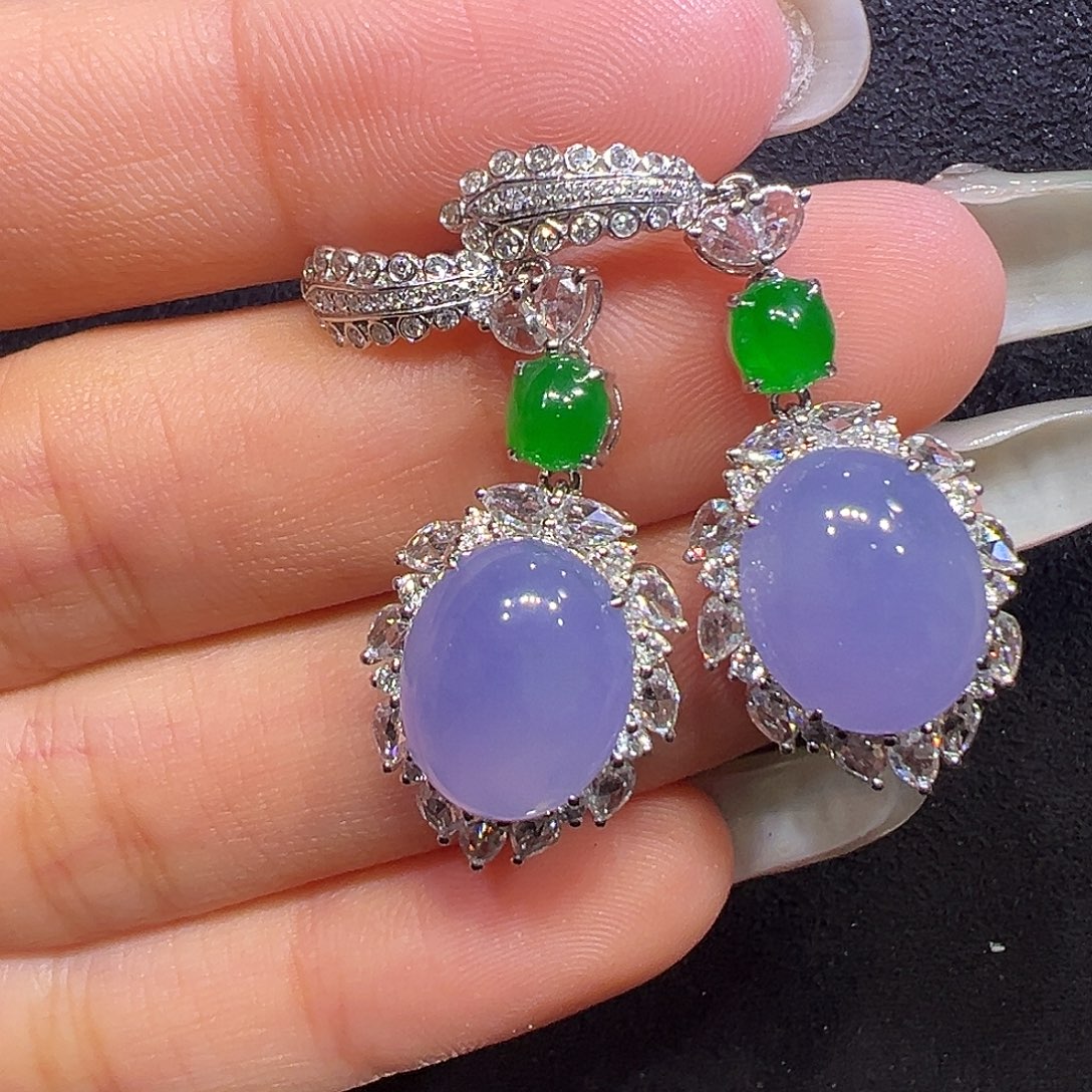 翡翠18K金镶嵌耳饰蛋面