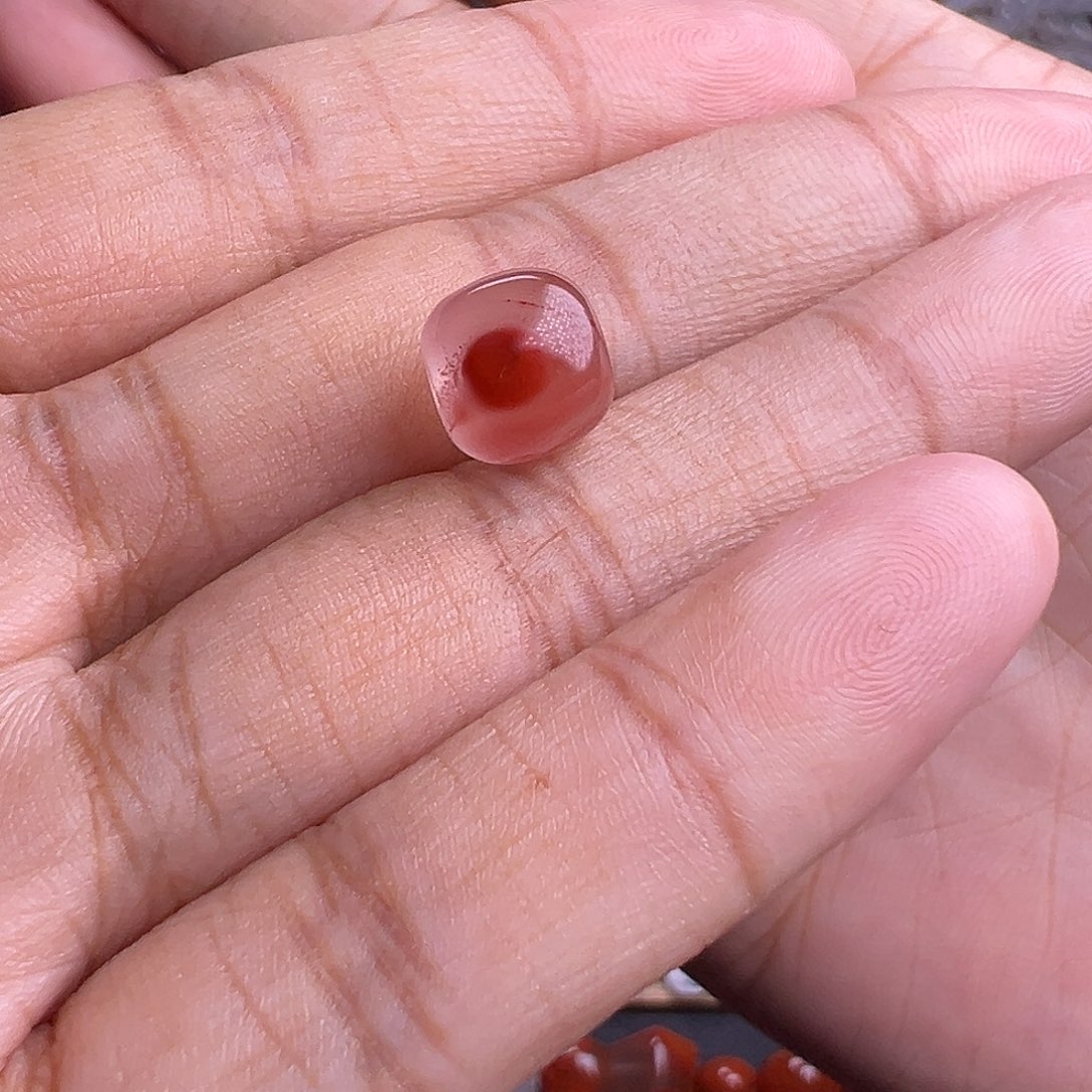 未镶嵌南红玛瑙珠宝奇石一点红老型珠9mm