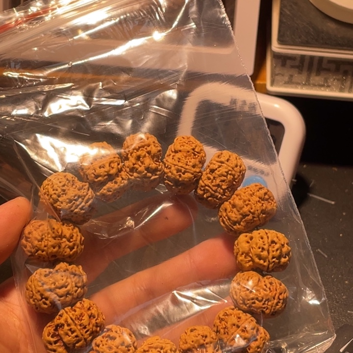 大***军手串金刚菩提这个