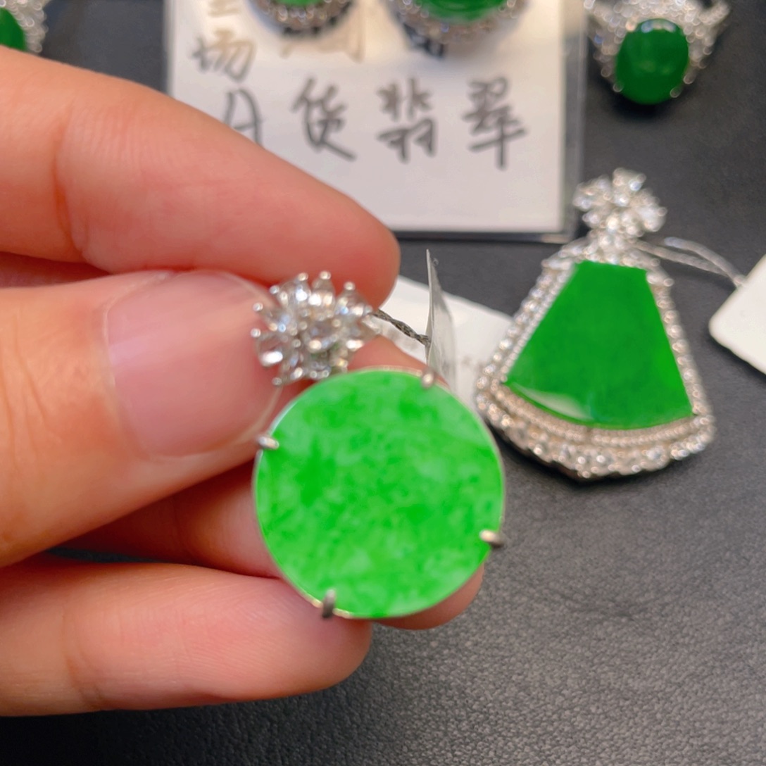 吊坠(不含链)银S925镶嵌翡翠