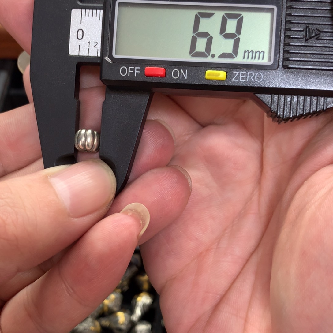 集芙饰品批发号：128