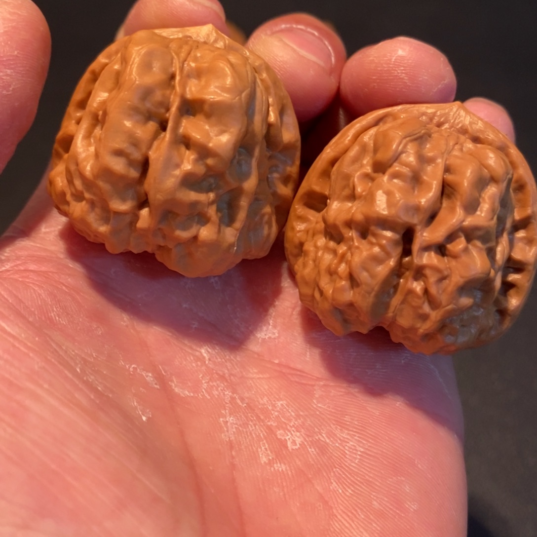 山***木文玩核桃把件蛤蟆尺寸40
