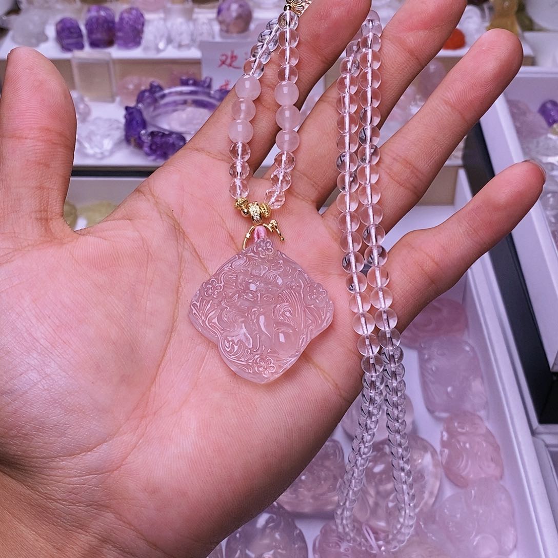 水晶颈饰未镶嵌粉水晶四方桃花狐吊坠 送链子