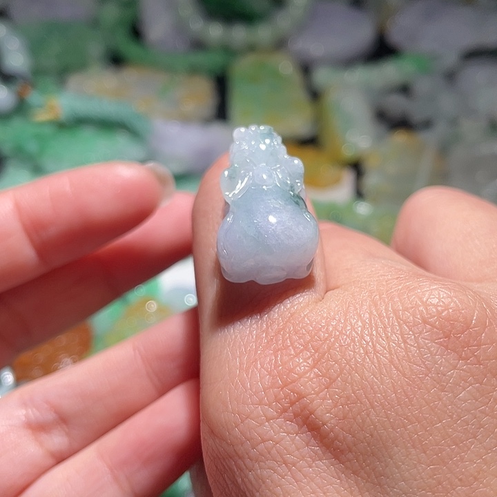 颈饰未镶嵌翡翠天