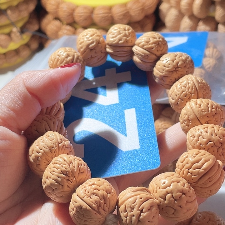 X***T桃核吊坠桃核手串树王24