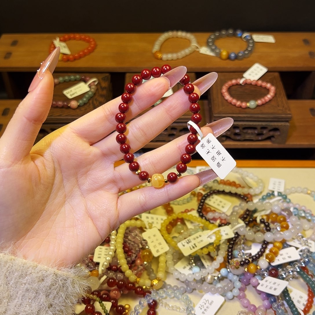 水晶手链银S925镶嵌朱砂2070