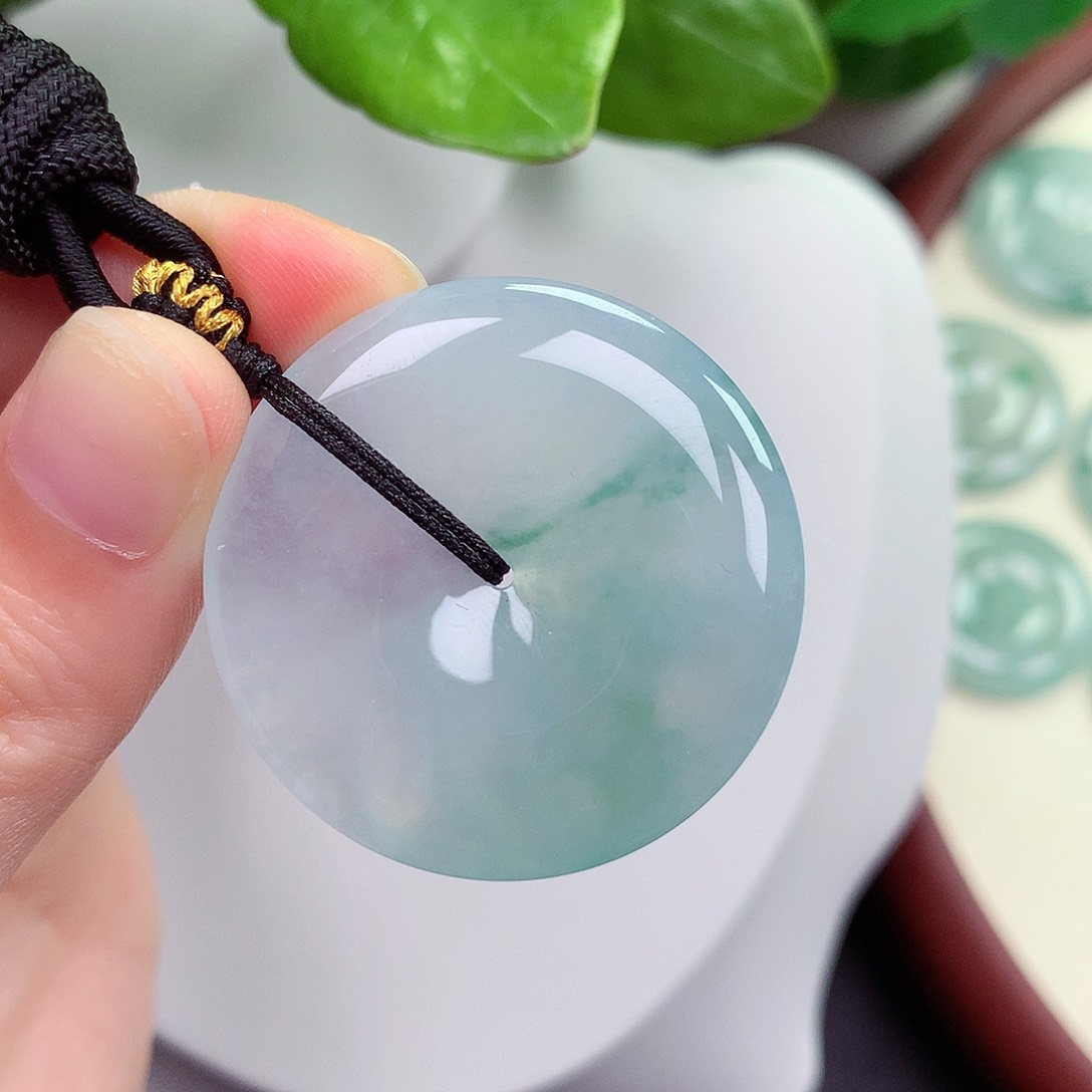 翡翠未镶嵌颈饰平安扣 35.1-6.1mm