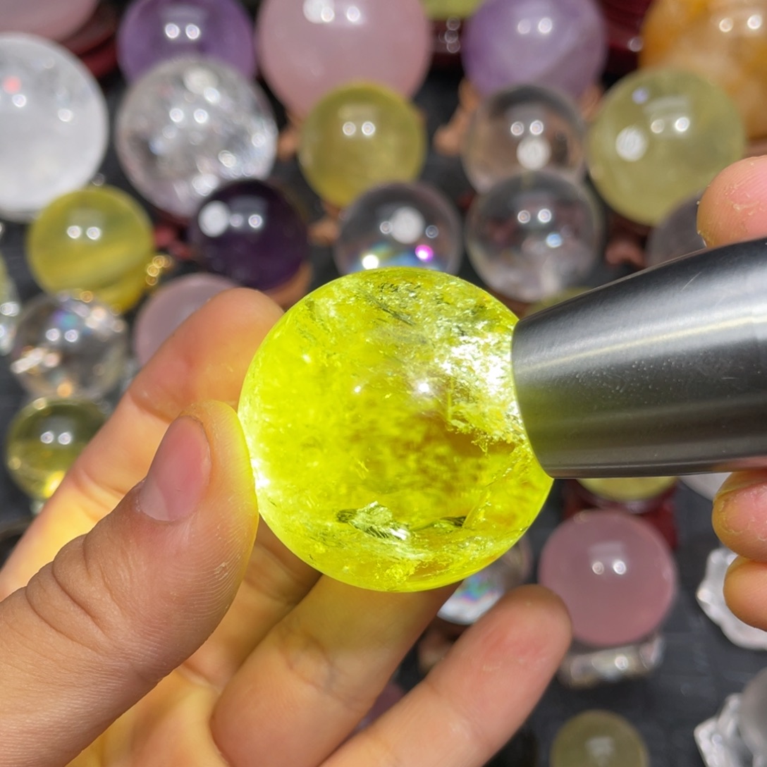 水晶未镶嵌珠宝半成品微瑕4.2