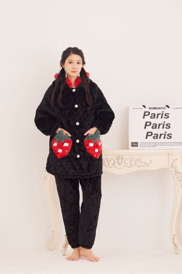 冬季新款女丝绒睡衣三层夹棉防寒套装连帽纯黑奢侈家居服棉睡袍