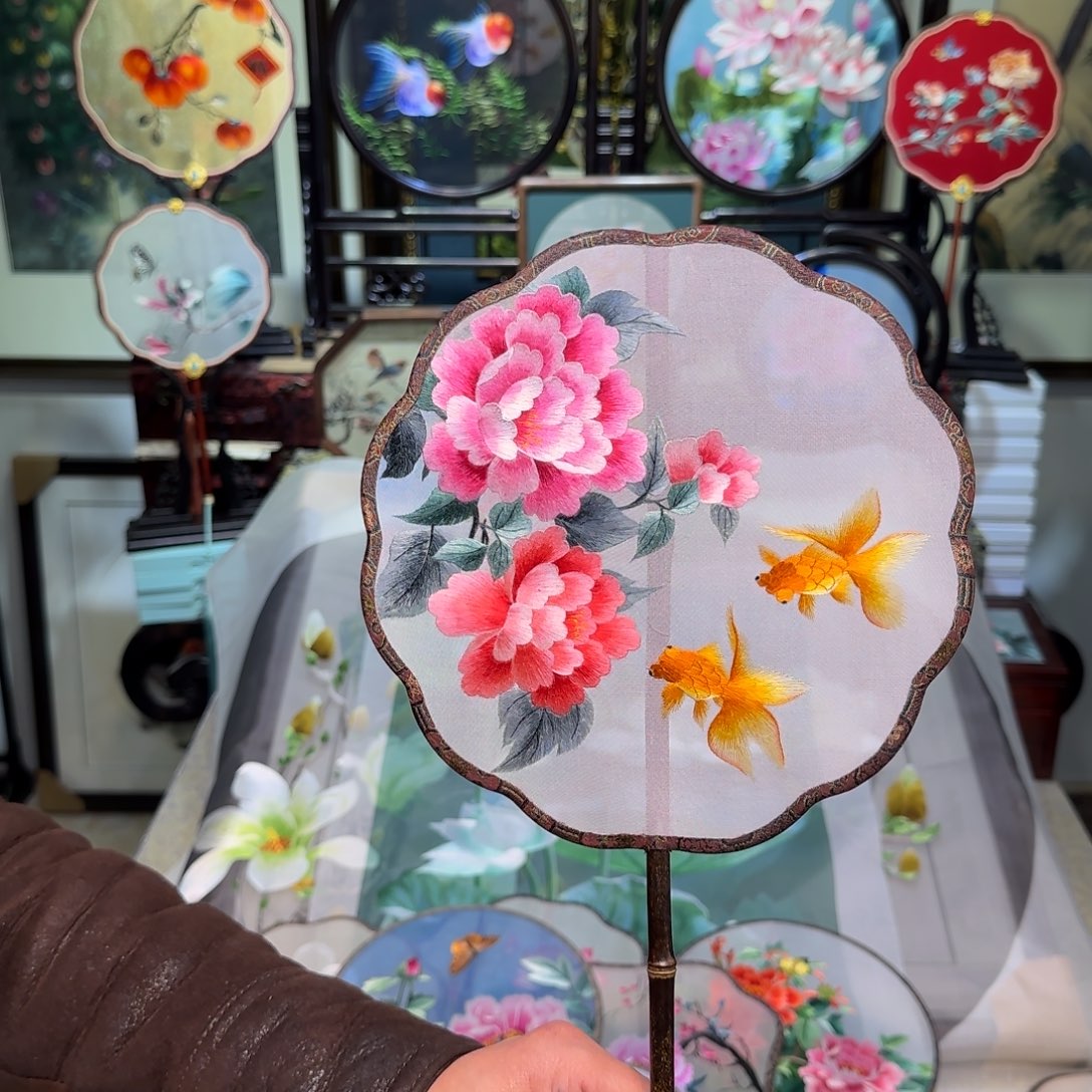 刺绣刺绣工艺精湛