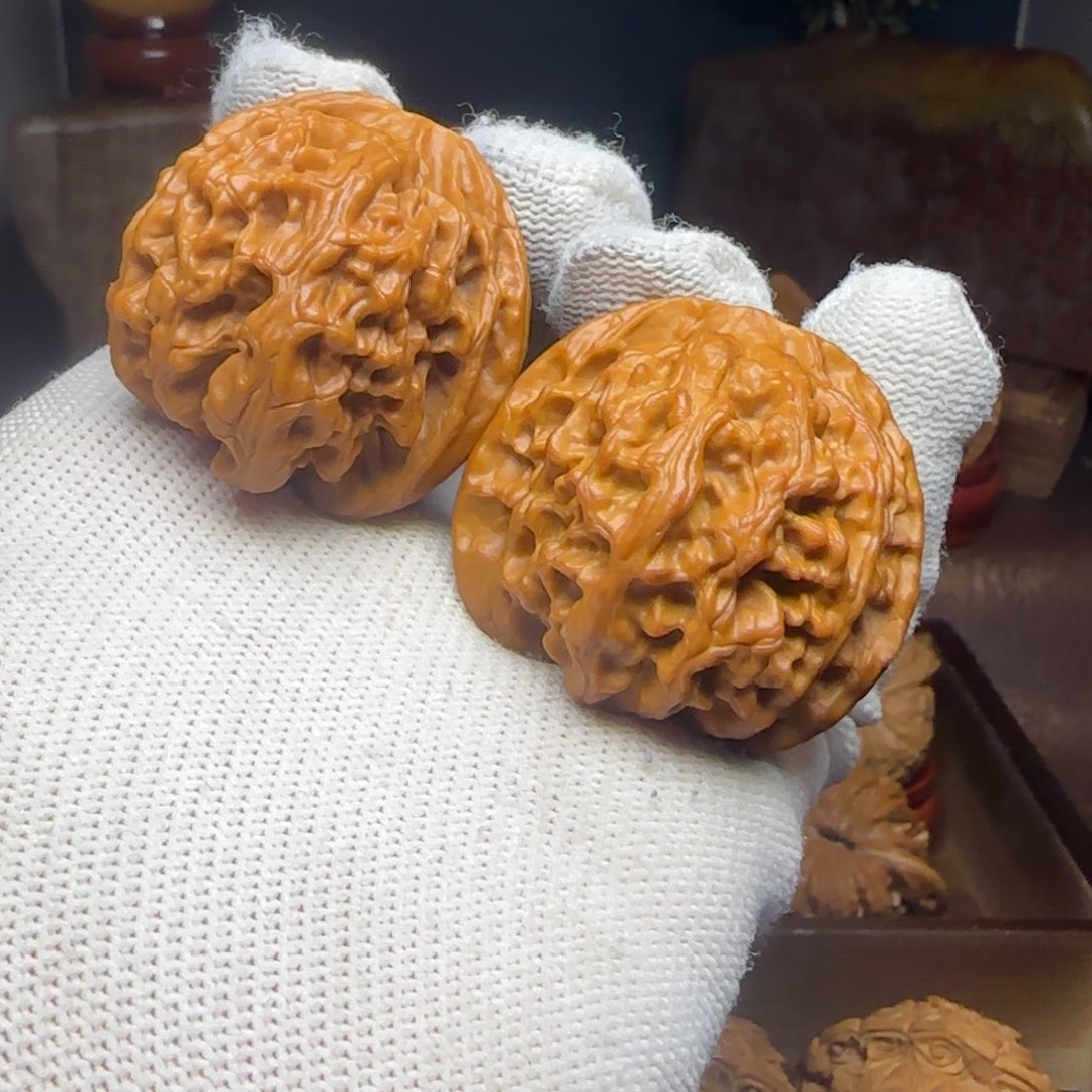 把件桃核苹果园（微修）