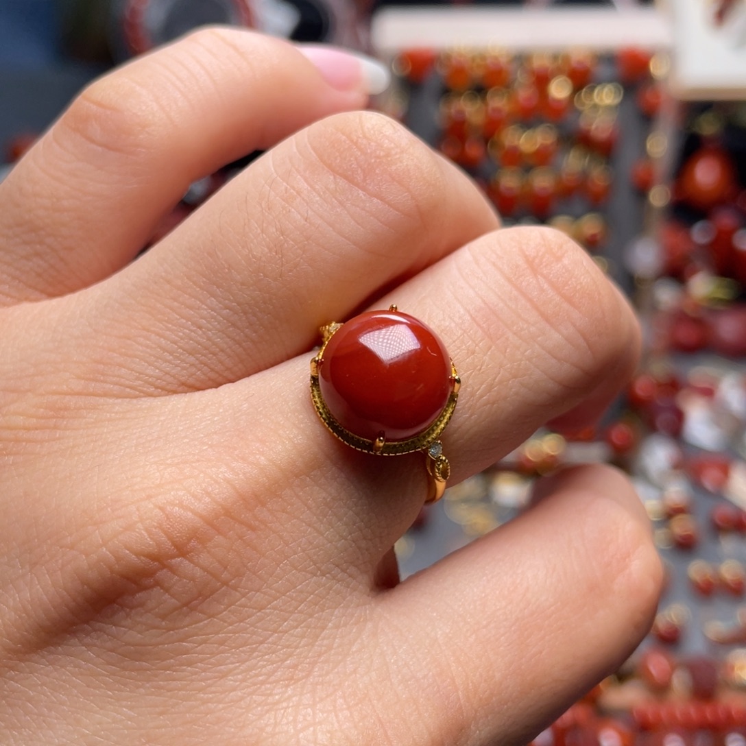 南红玛瑙银S925镶嵌牛锦红戒指