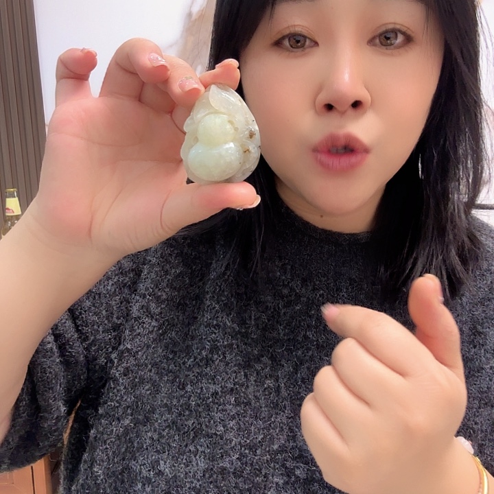 蛇纹石玉合金颈饰