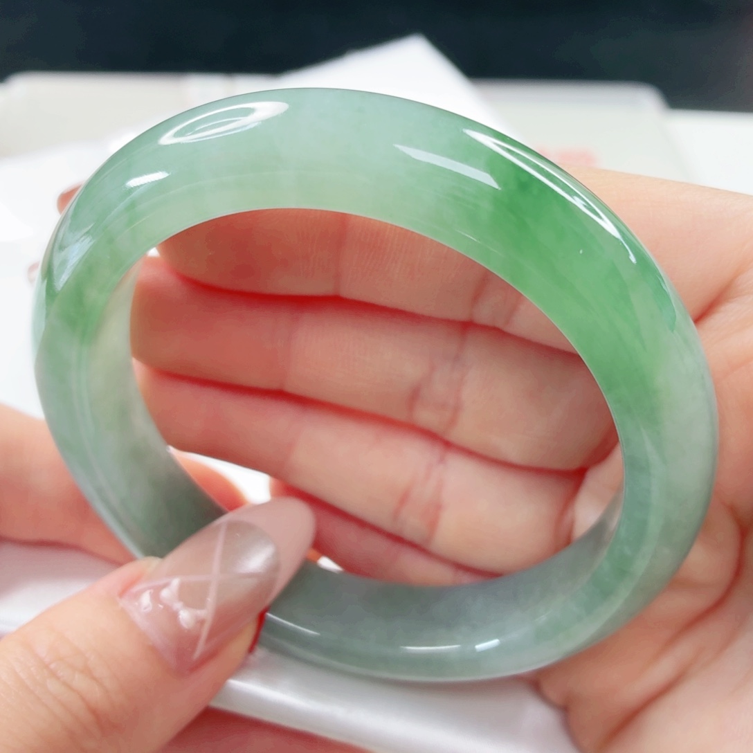 翡翠未镶嵌手镯57.7x436