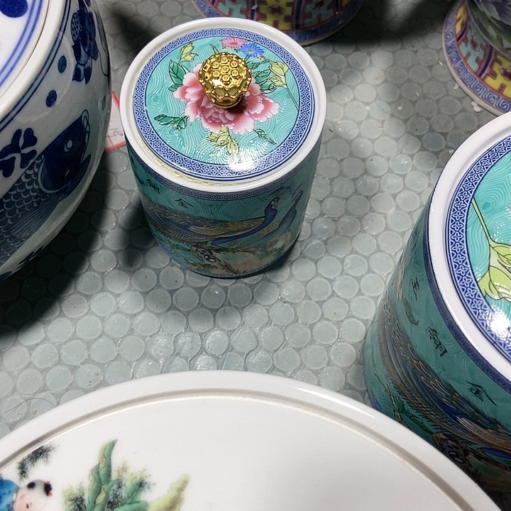 瓷片景德镇陶瓷罐小号