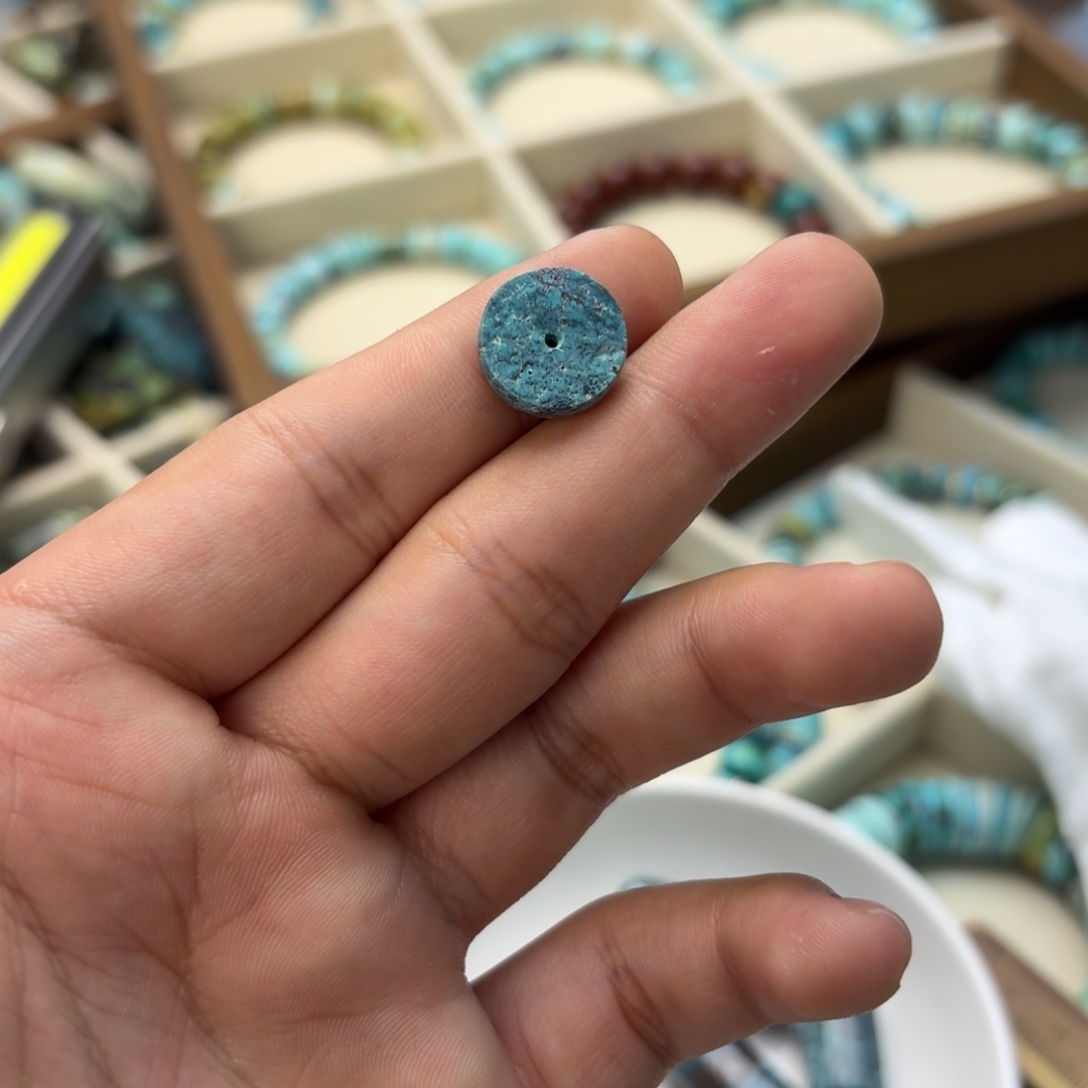 阿***德南红玛瑙未镶嵌绿松石