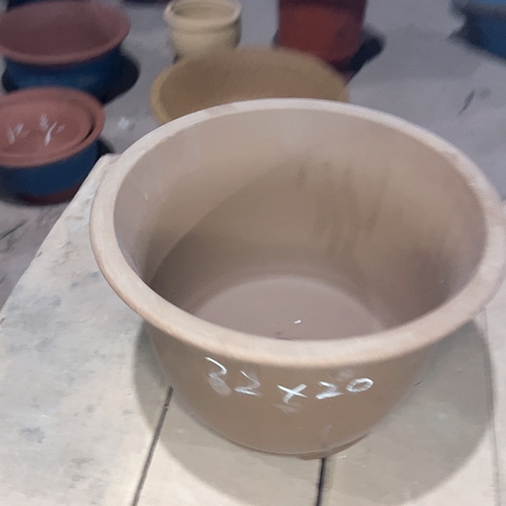 红陶紫砂工艺厂……紫砂工艺厂